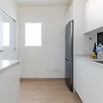Apartmán Brand New With Ocean & Volcano Views *
