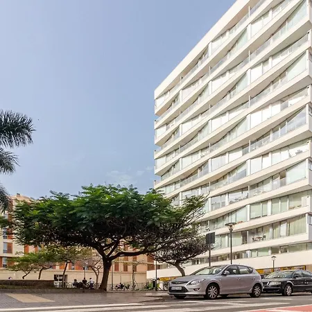 Brand New With Ocean & Volcano Views