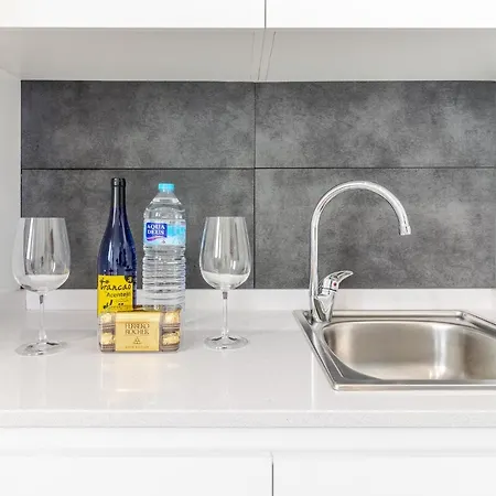 Brand New With Ocean & Volcano Views