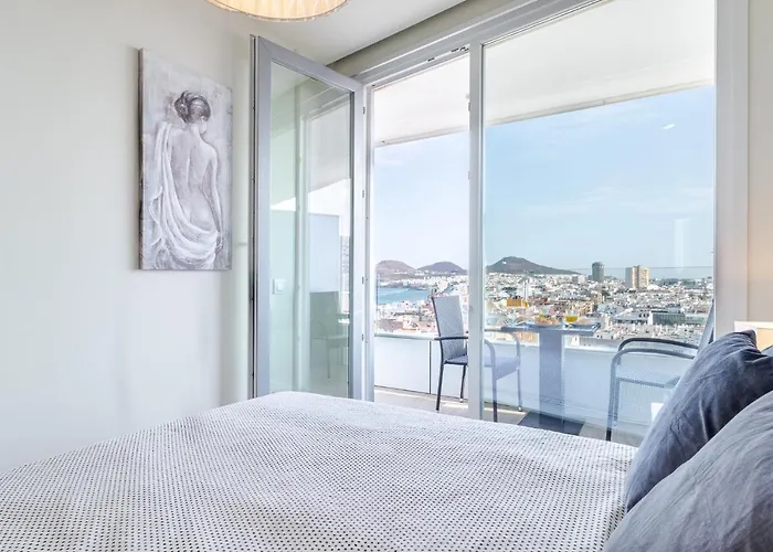 Lejlighed Brand New With Ocean & Volcano Views *