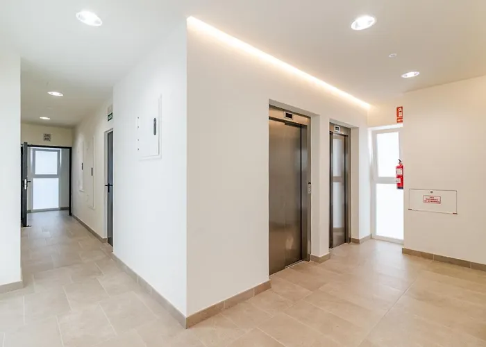 Brand New With Ocean & Volcano Views Apartament