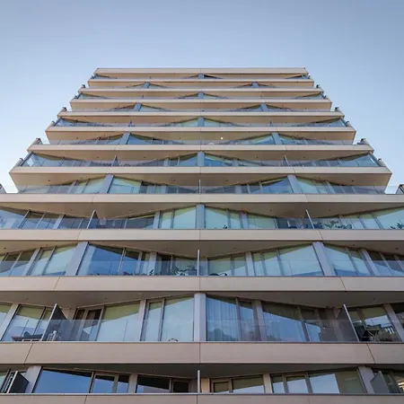 Διαμέρισμα Brand New With Ocean & Volcano Views *